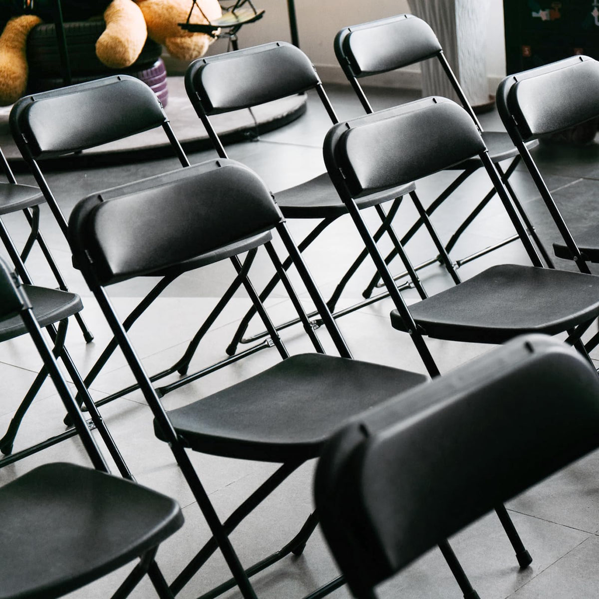 Black Plastic Folding Chairs 10 Pack P9740