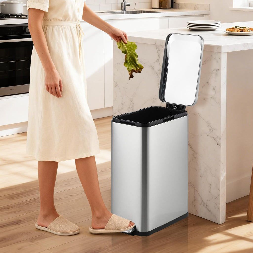 Stainless Steel Step Trash Can 13.2 Gallon Q666716