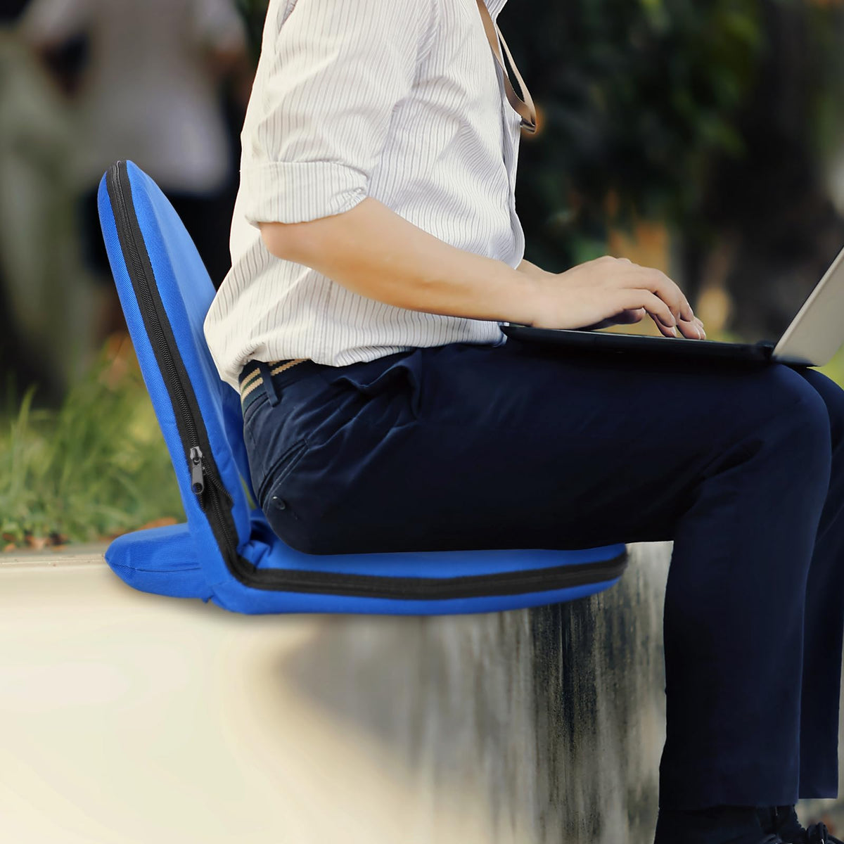 4 Pcs Adjustable Folding Portable Stadium Seats with Back E4518