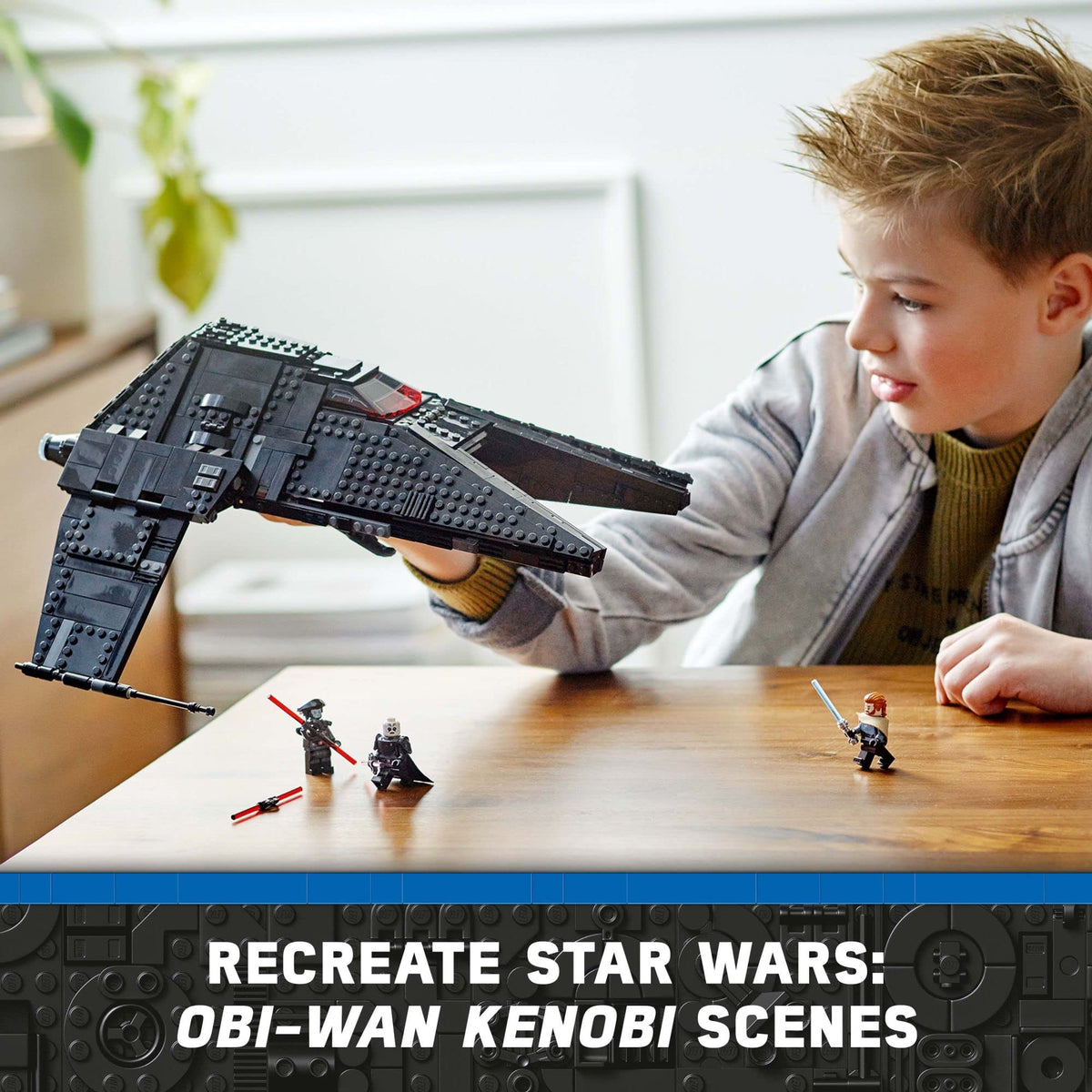 Buildable Toy Starship with Blue and Double-Bladed Red Lightsabers N957