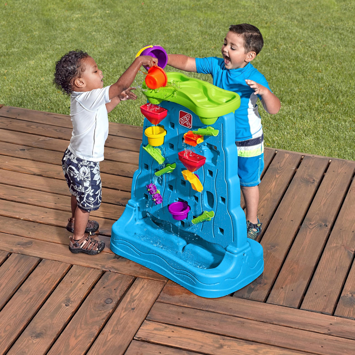Double-Sided Water and Sand Activity Table, 13 Piece U1049